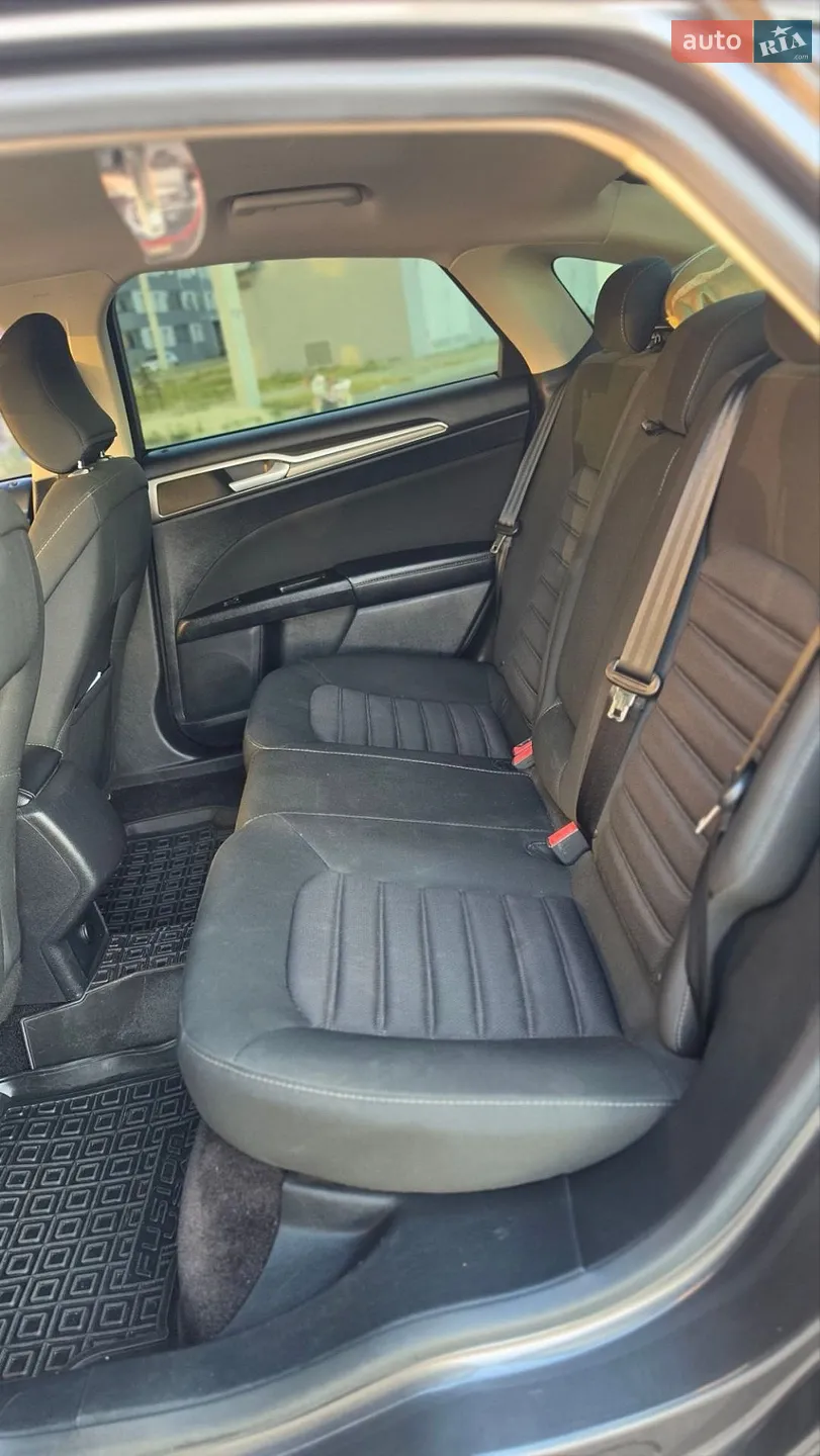2017 Ford Fusion - мініатюра 12