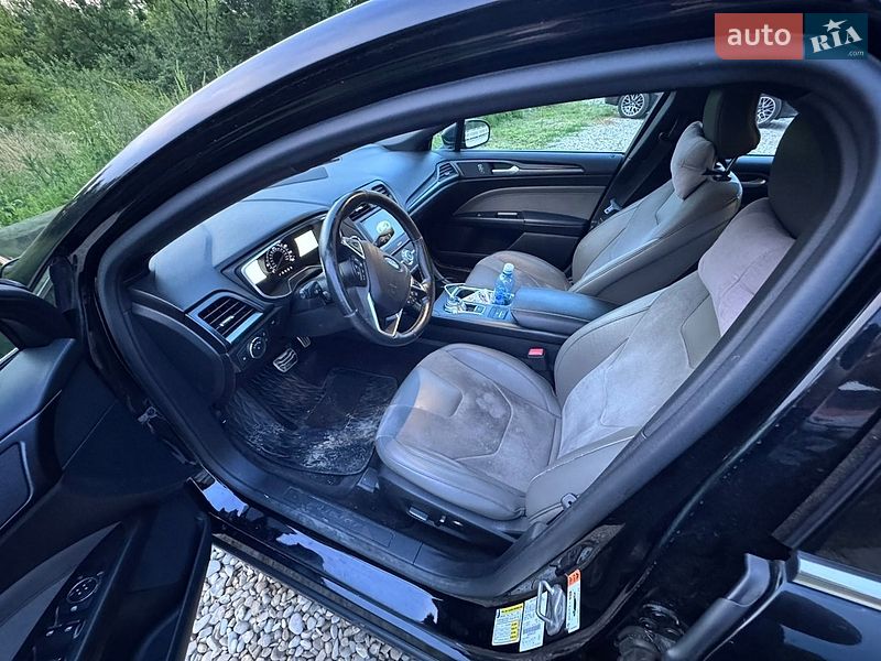 Седан Ford Fusion 2016 в Ивано-Франковске