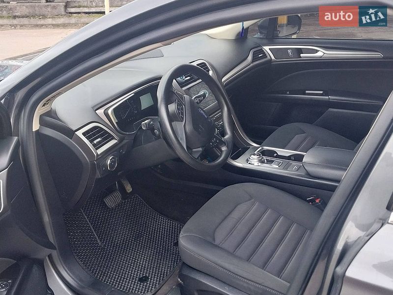 Седан Ford Fusion 2017 в Чернигове