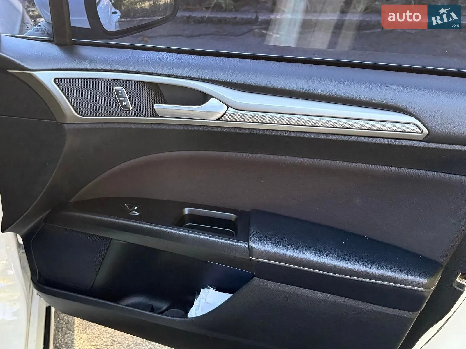 2017 Ford Fusion - мініатюра 32