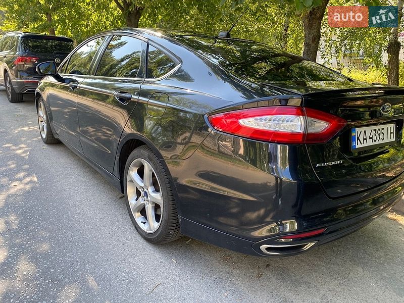 Седан Ford Fusion 2013 в Киеве