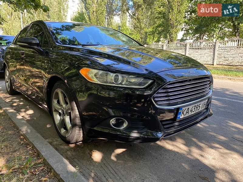 Седан Ford Fusion 2013 в Киеве
