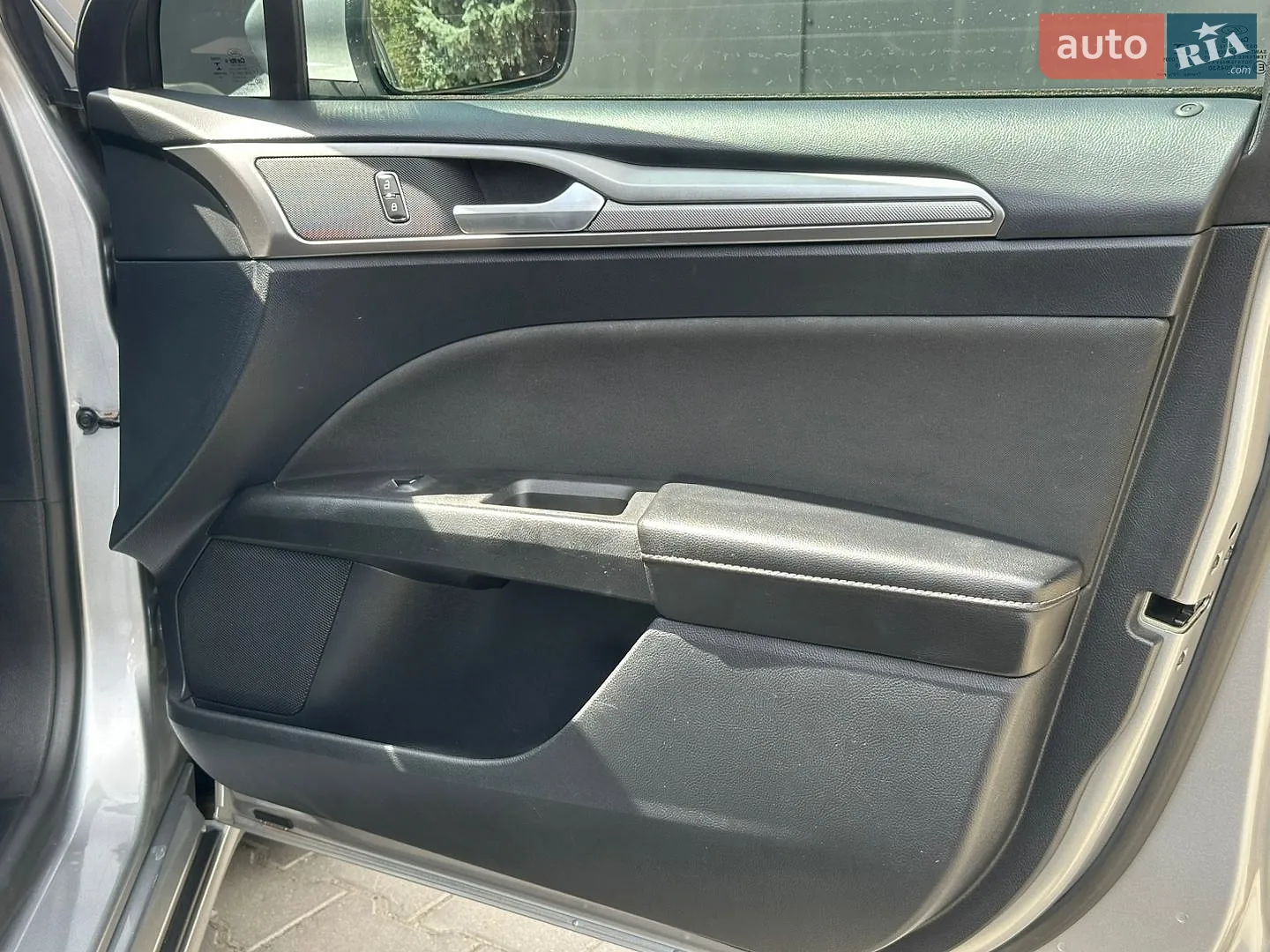 2020 Ford Fusion - мініатюра 21