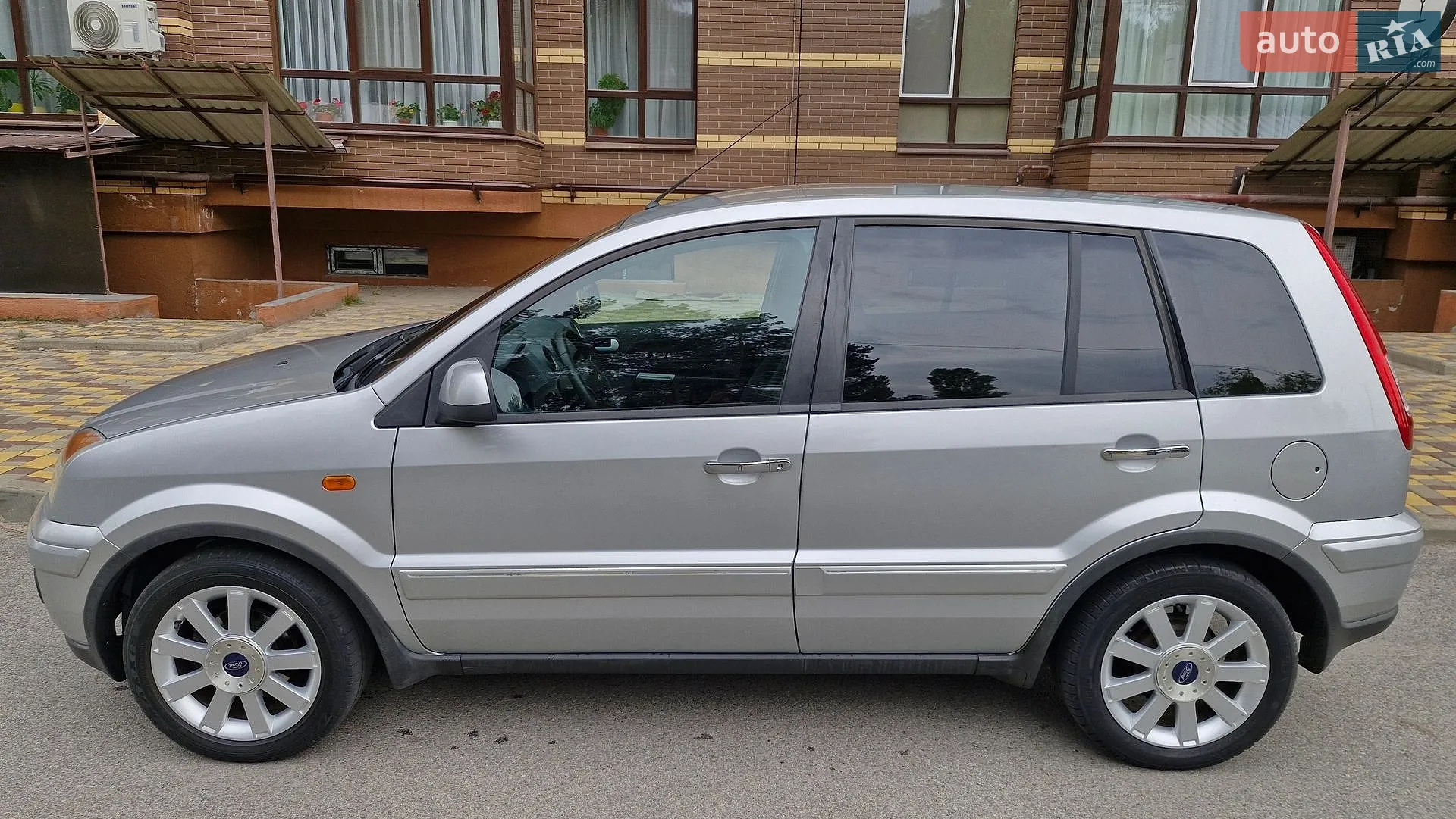 2011 Ford Fusion - мініатюра 3