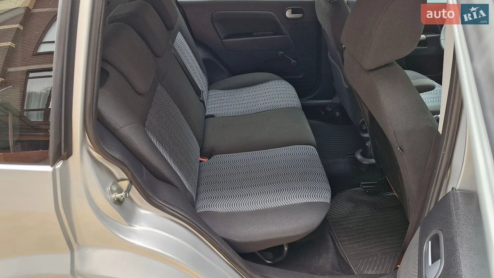 2011 Ford Fusion - мініатюра 52