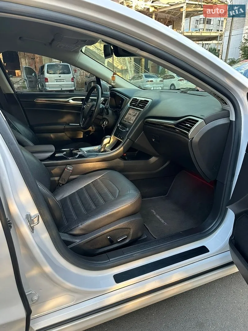 2013 Ford Fusion - мініатюра 15