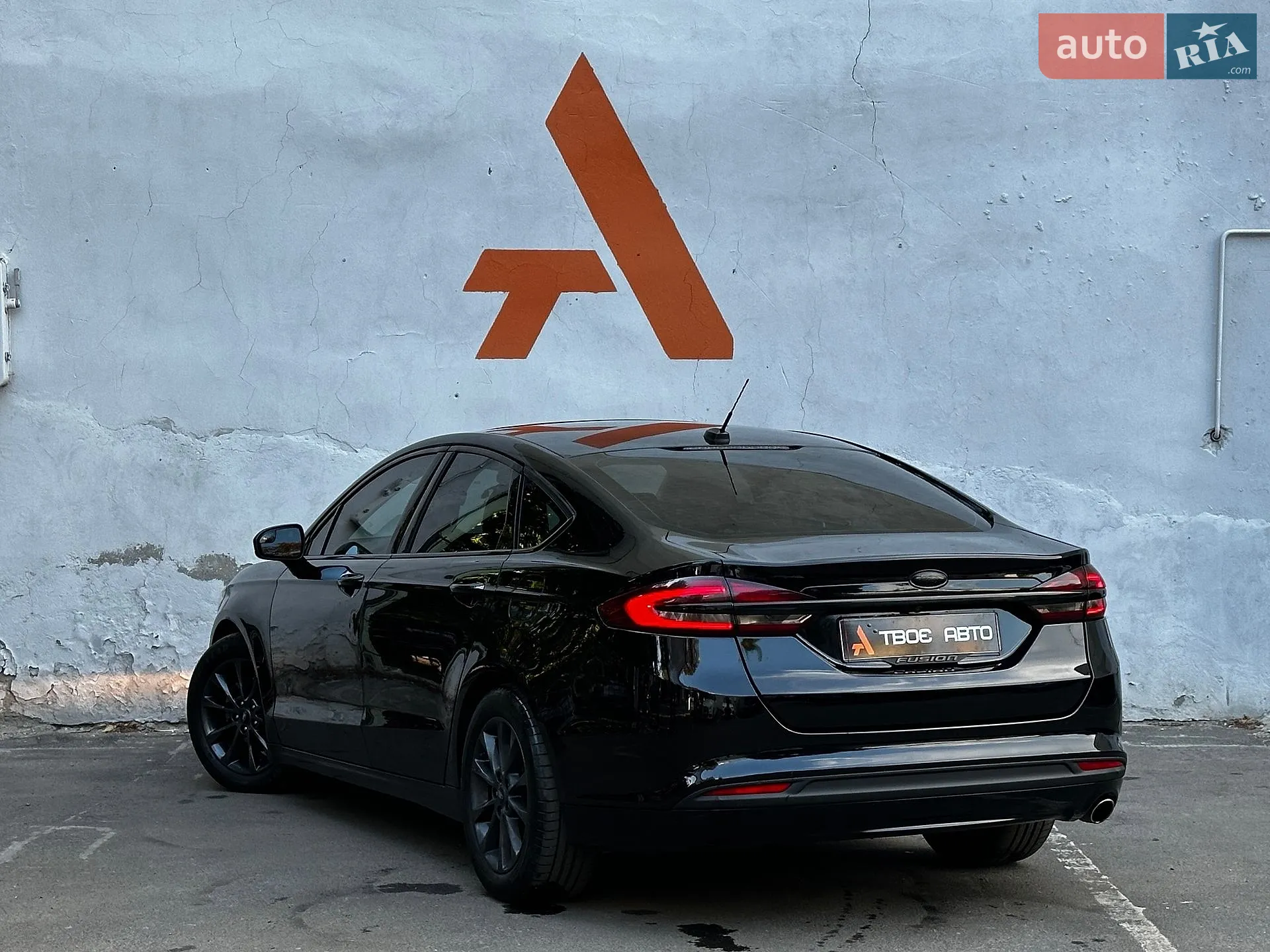2016 Ford Fusion - мініатюра 24