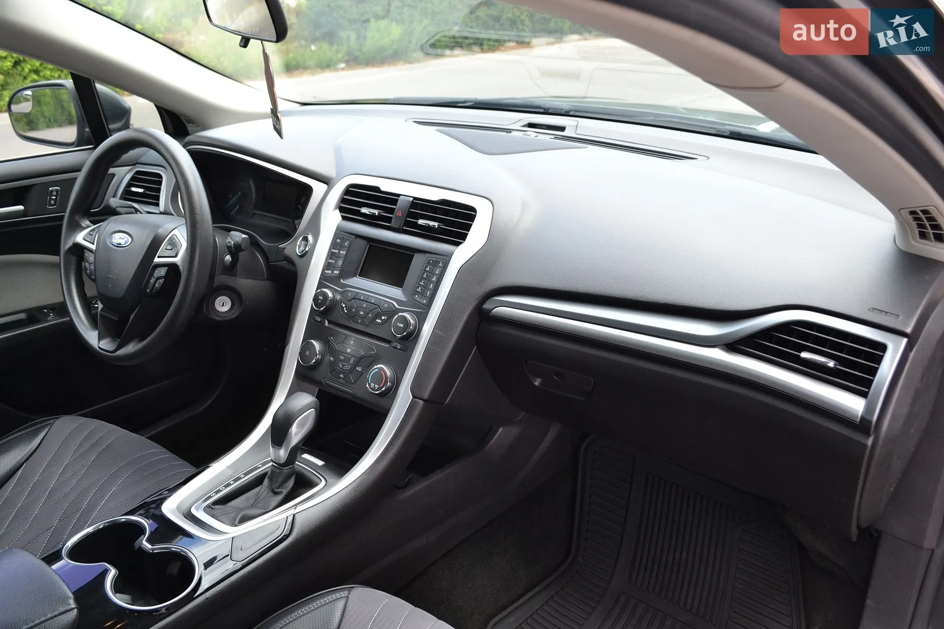 2015 Ford Fusion - мініатюра 23