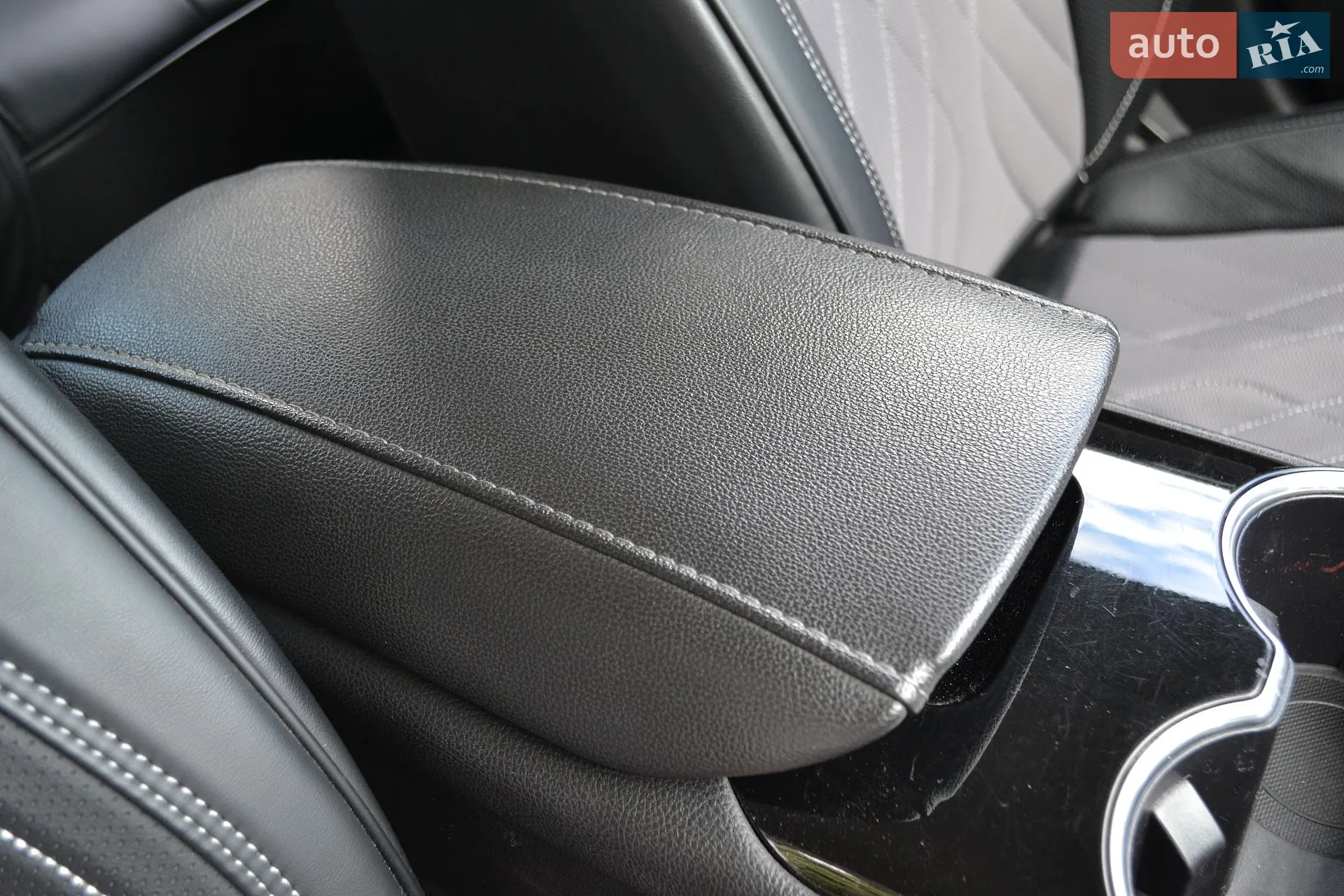 2015 Ford Fusion - мініатюра 25