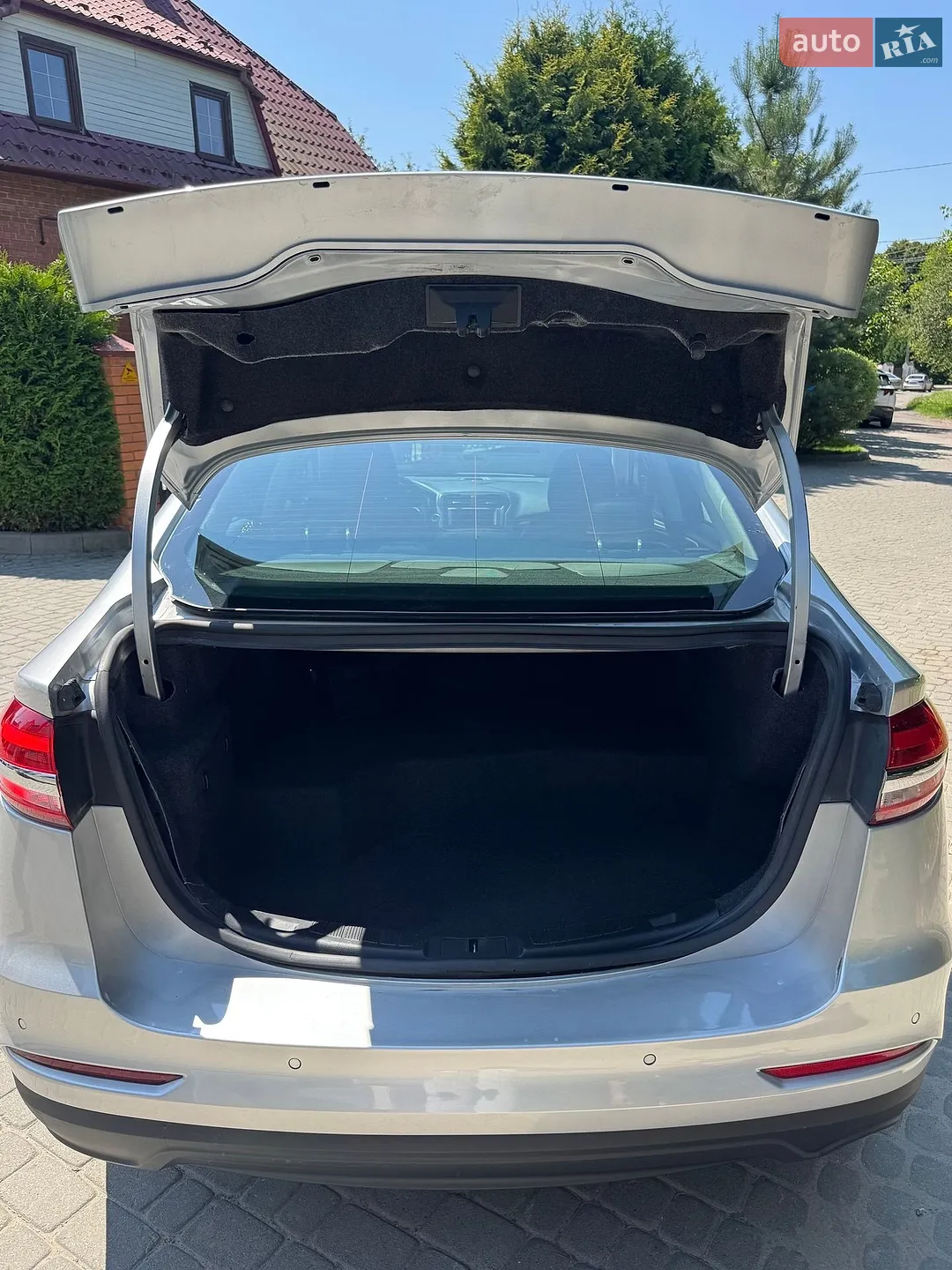 2019 Ford Fusion - мініатюра 16