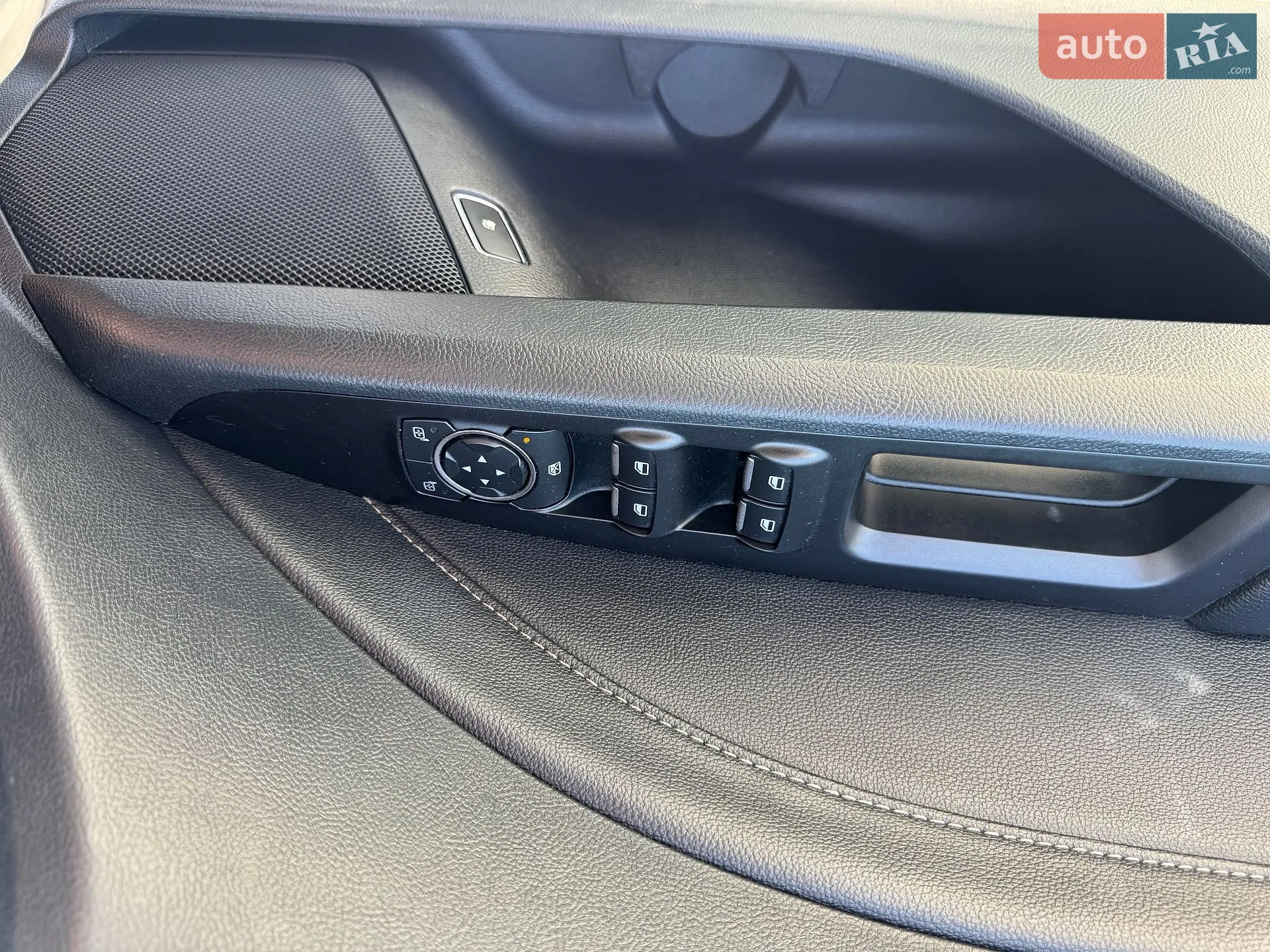 2019 Ford Fusion - мініатюра 37