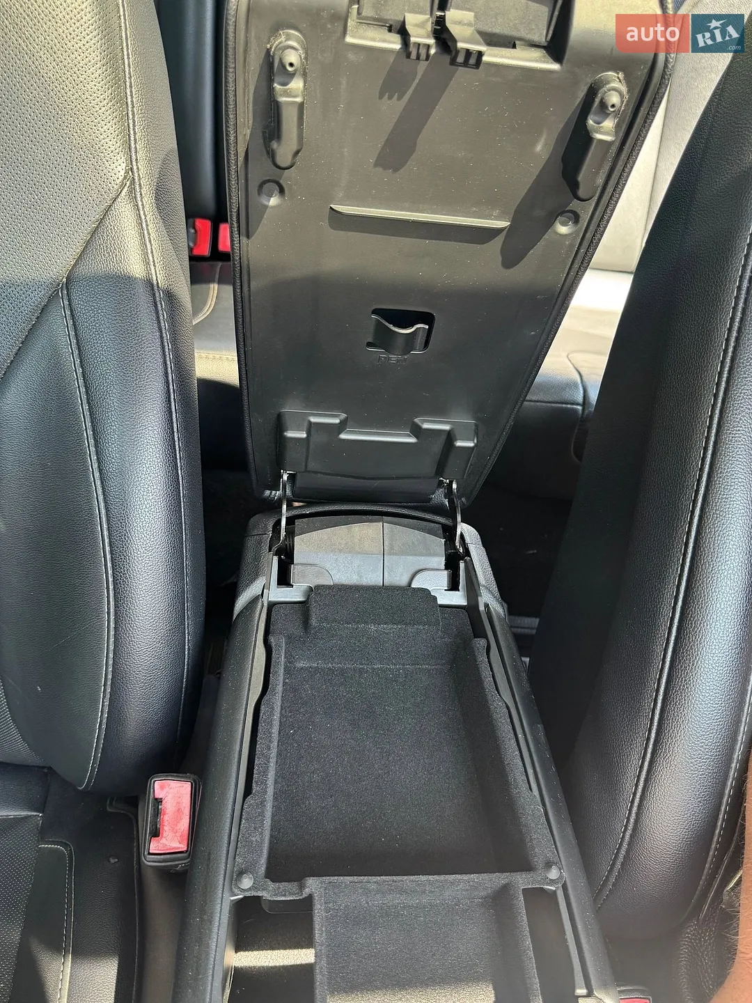 2019 Ford Fusion - мініатюра 38