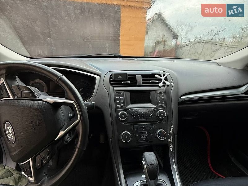 Седан Ford Fusion 2013 в Днепре