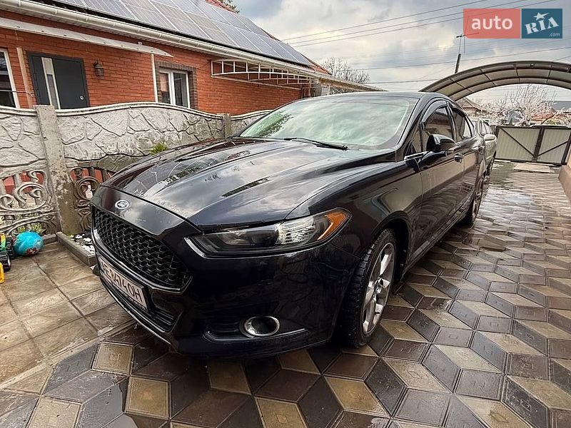 Седан Ford Fusion 2013 в Днепре