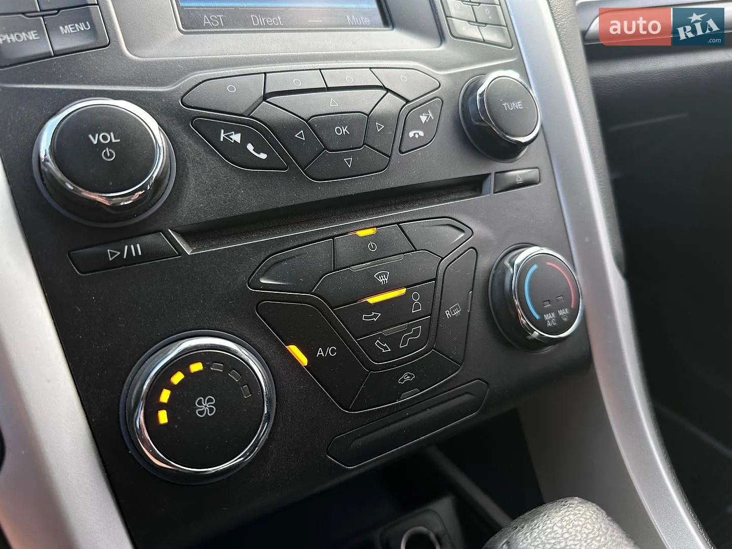 2015 Ford Fusion - мініатюра 18