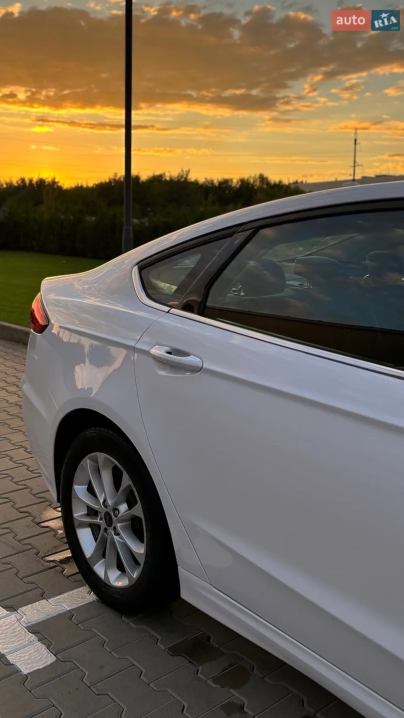 2019 Ford Fusion - мініатюра 7