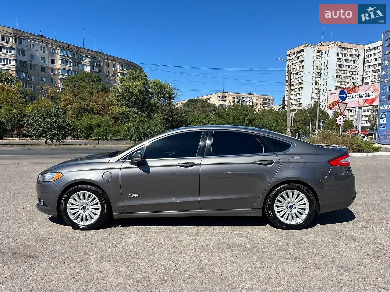2014 Ford Fusion - мініатюра 11