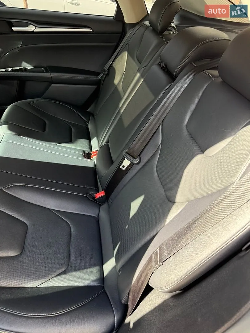 2016 Ford Fusion - мініатюра 52