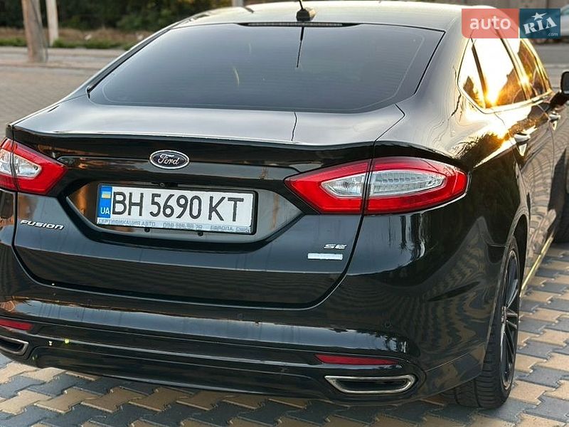 Седан Ford Fusion 2016 в Одессе