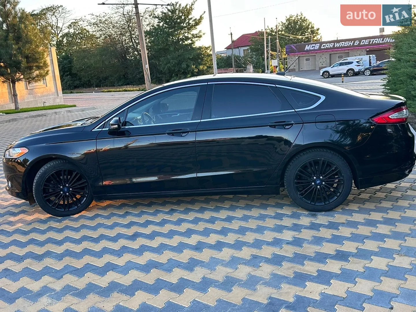 2016 Ford Fusion - мініатюра 16