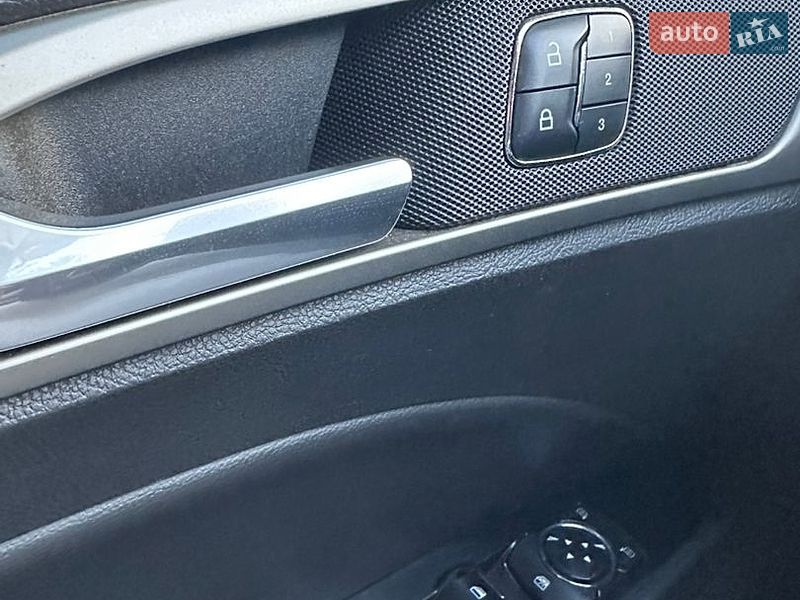 Седан Ford Fusion 2016 в Одессе