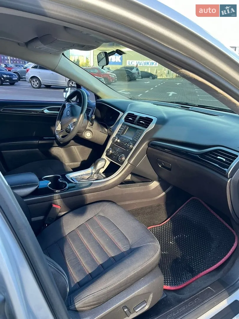 2016 Ford Fusion - мініатюра 8