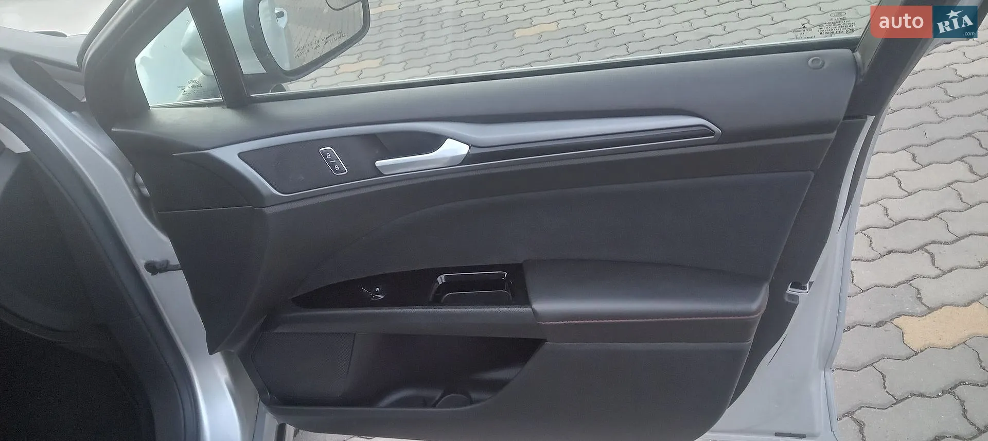 2016 Ford Fusion - мініатюра 12