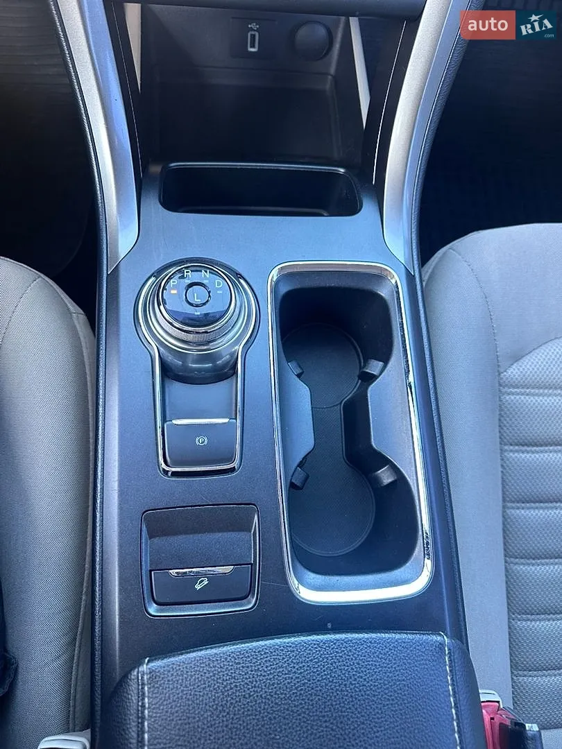 2016 Ford Fusion - мініатюра 11