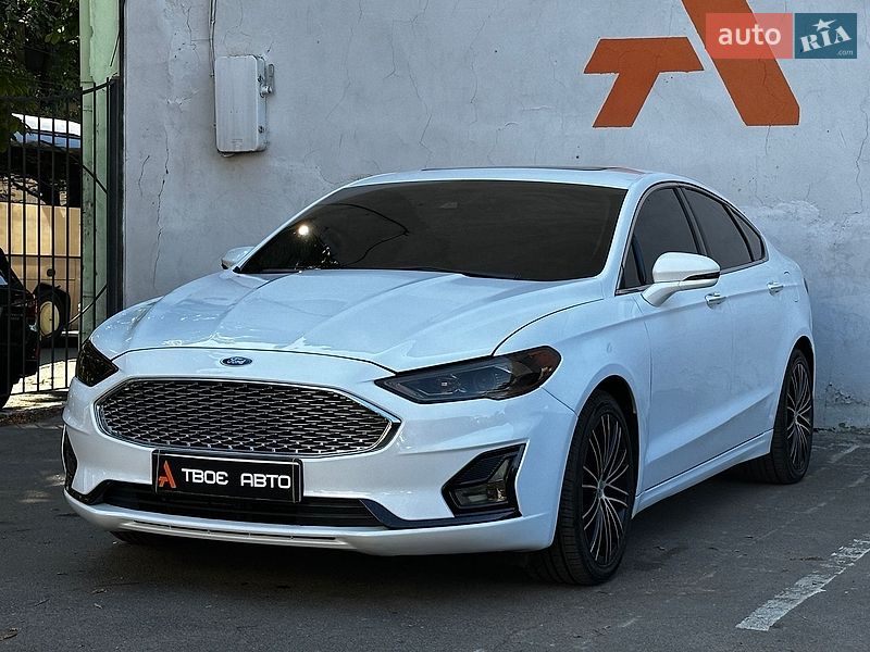 Седан Ford Fusion 2019 в Одессе