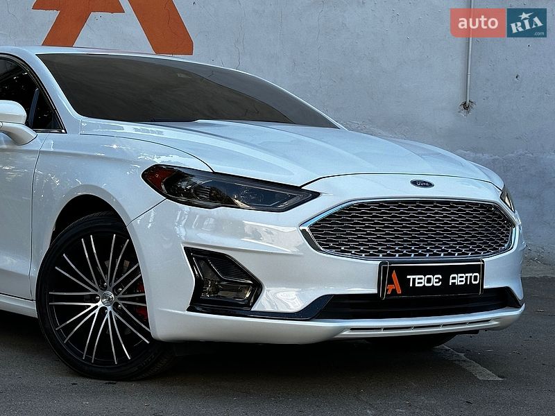 Седан Ford Fusion 2019 в Одессе