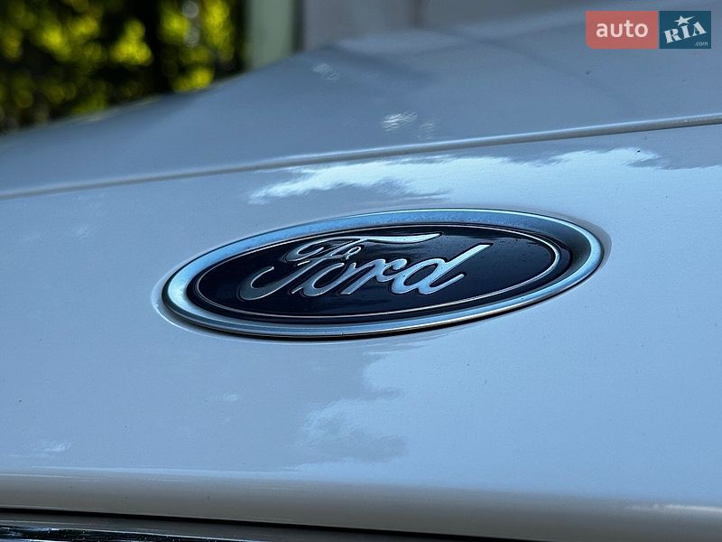 Седан Ford Fusion 2019 в Одессе