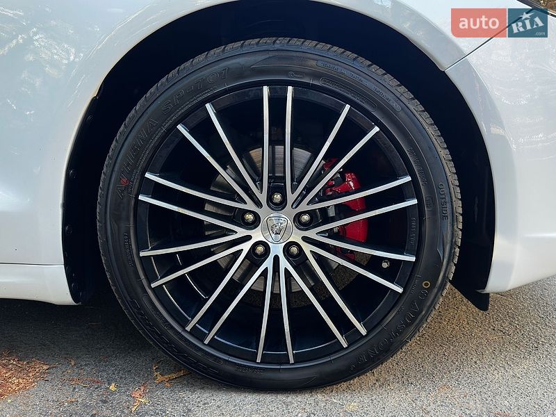 Седан Ford Fusion 2019 в Одессе