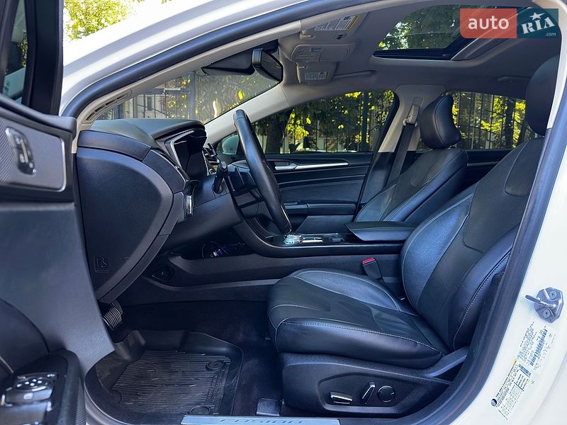 Седан Ford Fusion 2019 в Одессе