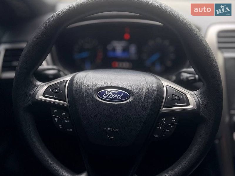 Седан Ford Fusion 2016 в Киеве
