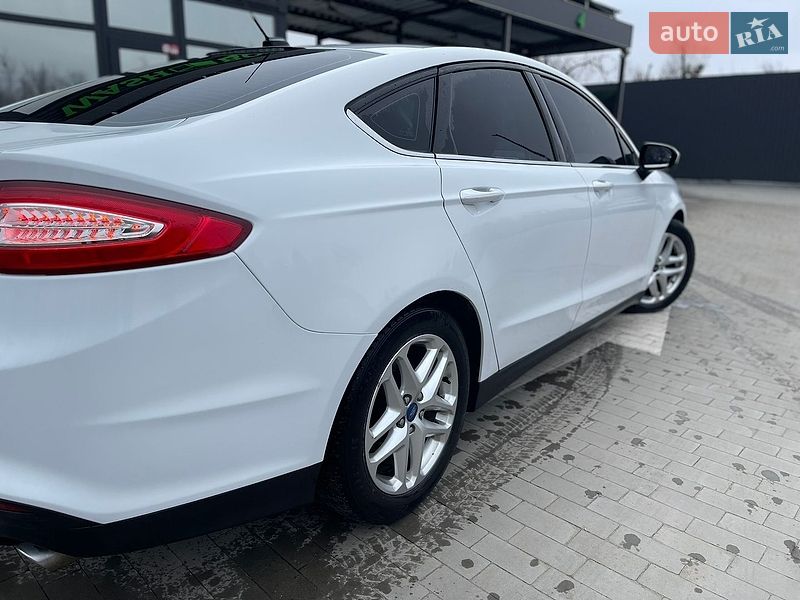 Седан Ford Fusion 2015 в Бучі фото 2 Седан Ford Fusion 2015 в Бучі
