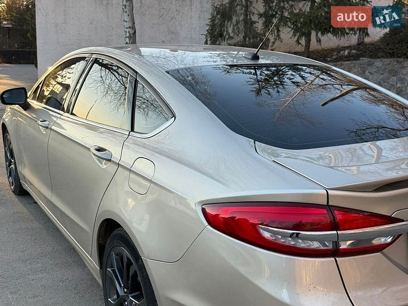 Седан Ford Fusion 2018 в Кропивницькому
