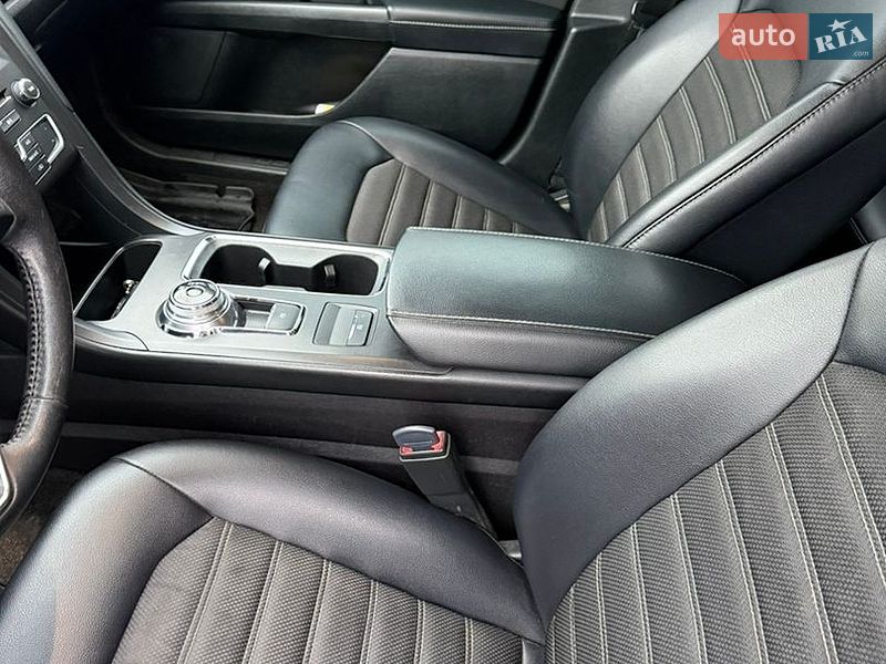 Седан Ford Fusion 2018 в Кропивницькому