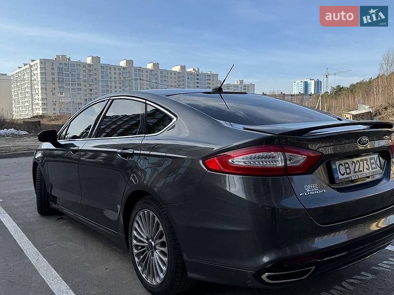Седан Ford Fusion 2015 в Чернигове