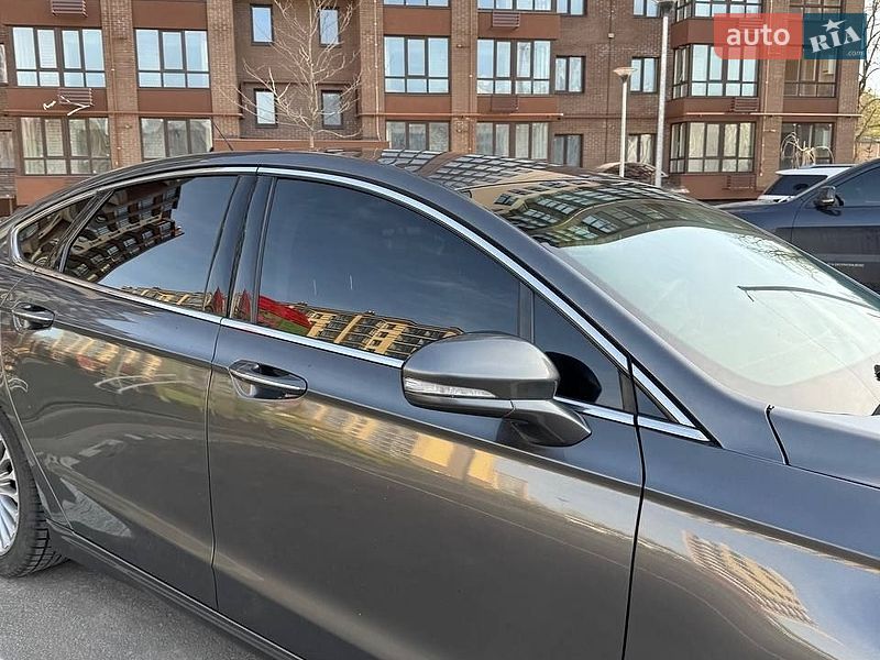 Седан Ford Fusion 2015 в Чернигове