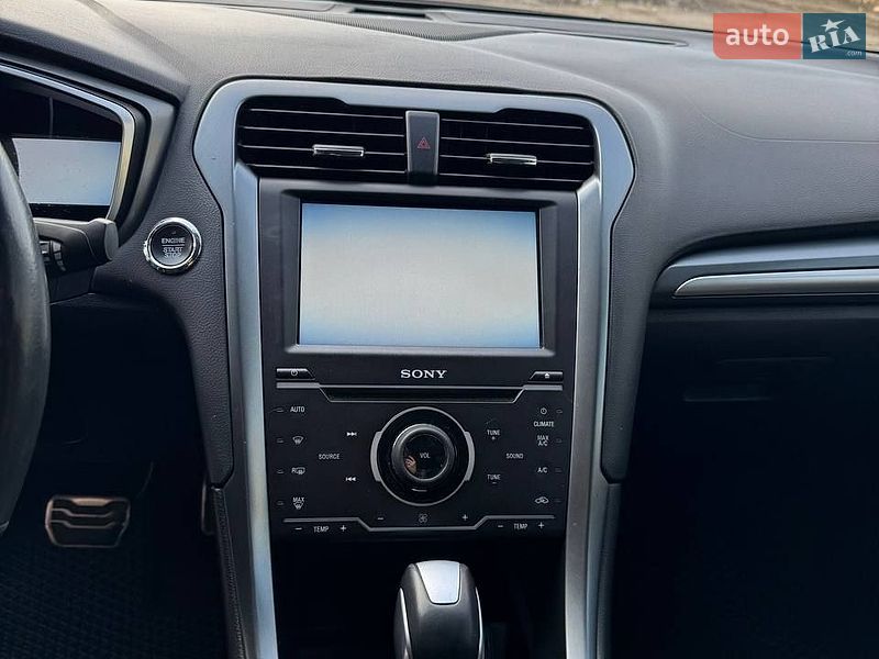Седан Ford Fusion 2015 в Чернигове