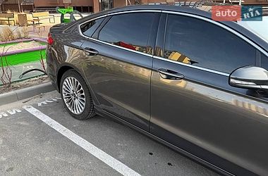 Седан Ford Fusion 2015 в Чернигове