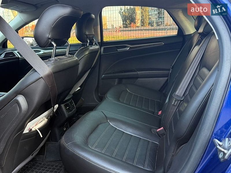 Седан Ford Fusion 2013 в Києві