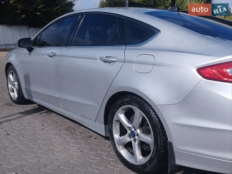 Ford Fusion 2015