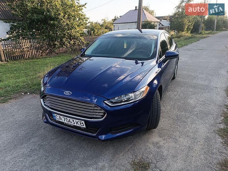 Ford Fusion 2016