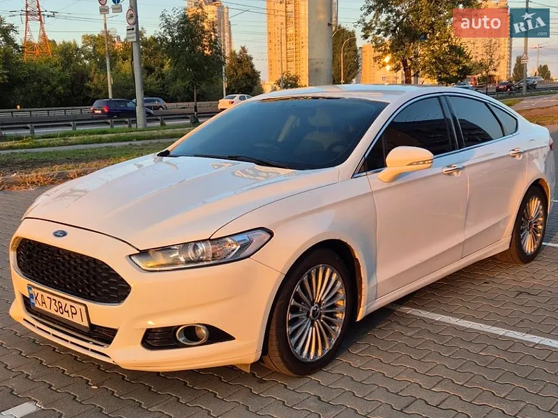 Ford Fusion 2016