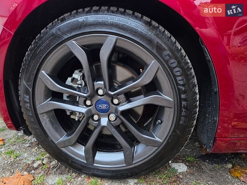 Седан Ford Fusion 2017 в Днепре