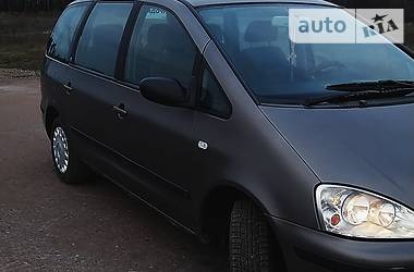 Минивэн Ford Galaxy 2001 в 
