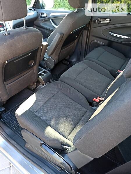 Мінівен Ford Galaxy 2007 в Луцьку