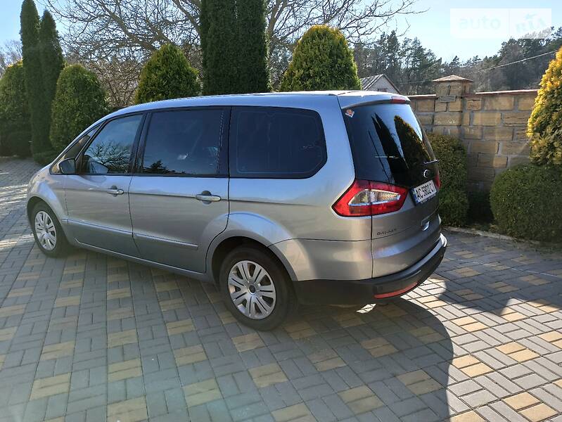 Мінівен Ford Galaxy 2007 в Луцьку