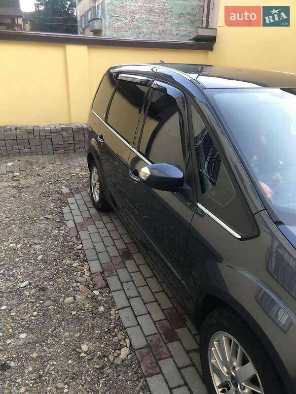 Минивэн Ford Galaxy 2008 в Черновцах